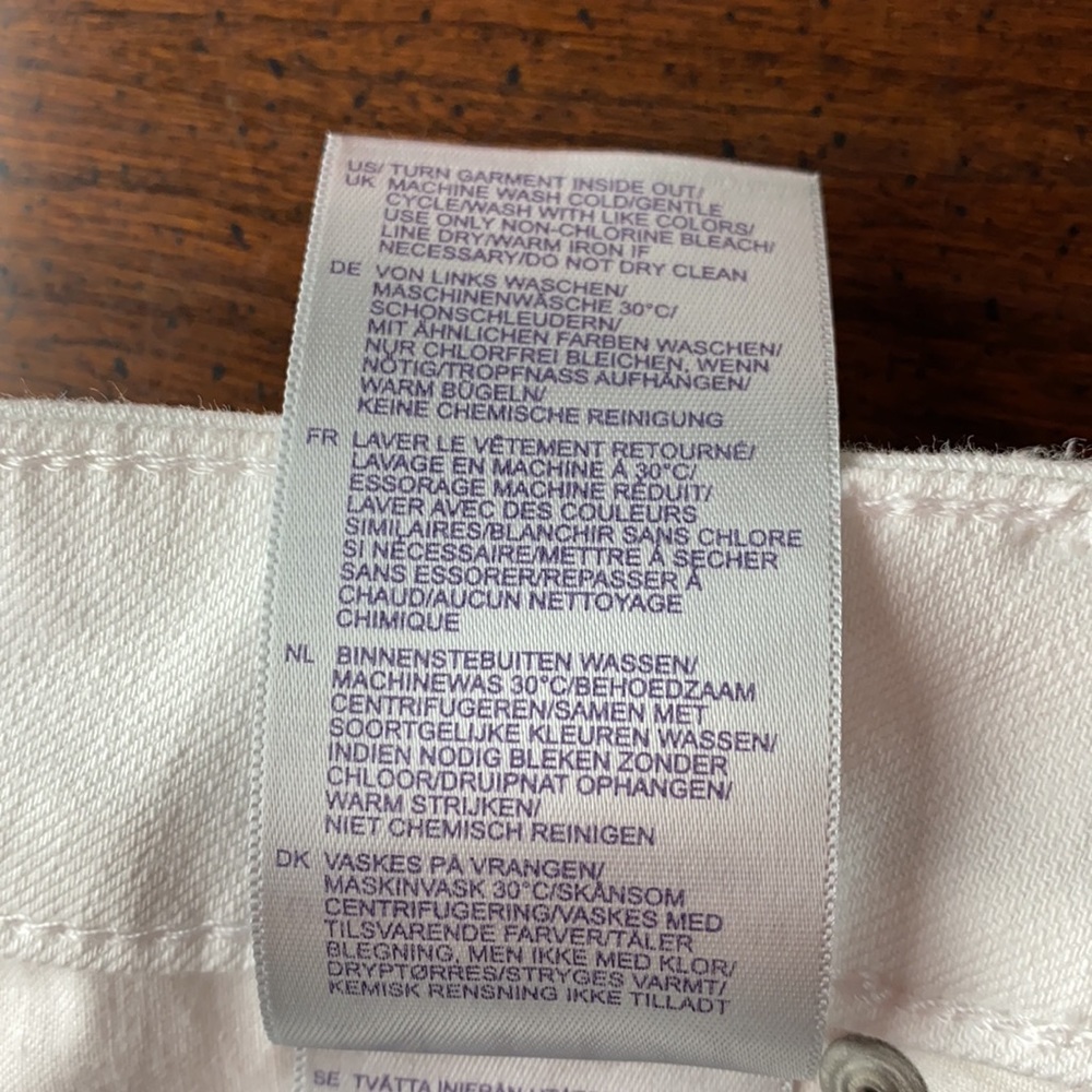 NYDJ Cool Embrace Slim Capri Jeans - Picture 8 of 10